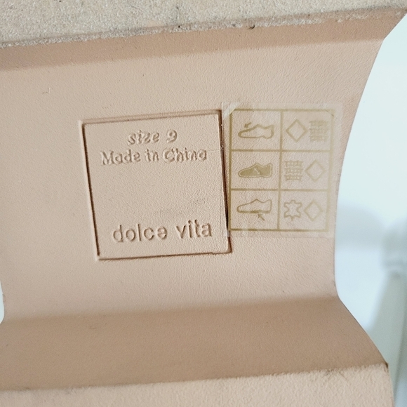 NEW Dolce Vita Thundr H2O Waterproof Chelsea Off White Rain Boot - Picture 7 of 7